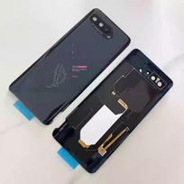 „Asus ROG 5 5S Phone 5 ZS673KS“ akumuliatoriaus dangtelis + fotoaparato rėmas, objektyvas + lipduko korpusas, skirtas ROG Phone 5s vidutiniam rėmui Black Cover ROG Logo gray