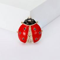 Stylish Enamel Ladybug Brooches for Women Rhinestone Insect Pins Friend Event Party New Gifts Jewelry Decoration Accessories red