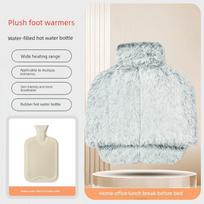 Plush Rubber Foot Warmer for Winter, Household Water-Filled Old-Fashioned Hot Water Bag, Binge-Watching Essential, Detachable and Washable Foot 38CM juoda/balta