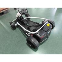 24V Electric Go-Kart for Kids Up to 13 Km/h Go-Kart with Drift Function, Drift Kart with 2 Motors for 8-12 Years White 115 x 77 x 54 cm balta