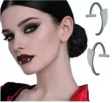 Fiesta Netikri vampyro lūpų auskarai, 2 vnt.