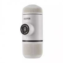 Kelioninis kavos aparatas Wacaco Nanopresso Chill White su dėklu