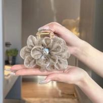 1Pcs Korean Style Shark Clip Elegant Mesh Flower  Hair Clip For Woman  Girl Ponytail Clip Hair Clamp coffee color gray