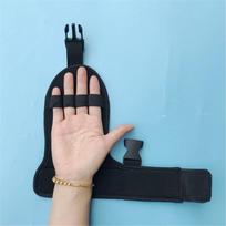 1Pcs Rehabilitation Finger Gloves Brace Breathable Anti-Slip Auxiliary Fixed Hand for Patient Training Pain Relieve black