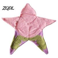 Newborn Winter Knitwear Star Knit Baby Sleep Sack, Christmas Swaddle with Hood, Costume Soft Wool Yarn Romper for 0-3 Months, Holiday Photo pink