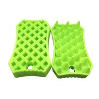 Moser Sheddy Brush - rubber brush for short-haired dogs and cats