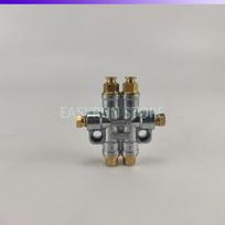 BATON 2 Ways Detective Volumetric Grease Oil Distributor Value Manifold Block For Centralized Lubrication System