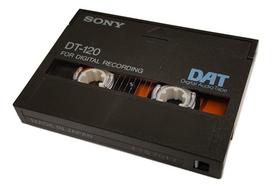 Sony DAT garso kasetė 120 minučių vienas elementas (skaitmeninė juosta) DT-120RA black