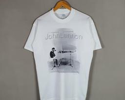 Vintage 1997 JOHN LENNON Imagine Peter Fordham Photograph T shirt size Medium / 1990s Photo Print Classic Rock n' Roll tee XL gray