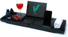 Lagoon Premium bambuko vonios padėklas (juodas) su odinėmis rankenomis, žvake, vyno taure, knyga, planšete, Ipad ir telefono laikikliu