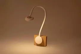 Lova Modus Soft Touch Balta led lempa lovūgalio miegamajam su usb