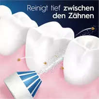 Oral-b Oral Health Center burnos irigatorius su Oxyjet technologija dantų valymui, 2 keičiami antgaliai ir Io Series 6 elektrinis dantų šepetėlis, 2 keičiami šepetėliai, 5 režimai dantų priežiūrai, baltas