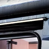 Ducato šoninių durų lietaus latakas Led Dometic