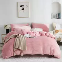 Dxhome Pūkuotas žieminis patalynės komplektas 135 x 200 cm, itin šiltas 4 dalių, minkštas flisinis antklodės užvalkalas šviesiai rožinės spalvos, pieno fliso patalynė vaikams su užtrauktuku ir 2 pagalvių užvalkalais 80 x 80 cm