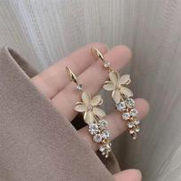 Trendy 2024 Korean Tulip Flower Earrings: Stylish High-End Design for Women auksas