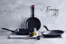 Beka 34 x 23 cm Energy ovali keptuvė žuviai su nepridegančia danga, aliumininė, juoda