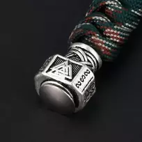 Vikingų stiliaus odinis raktų pakabukas su Mjolnir pakabuku