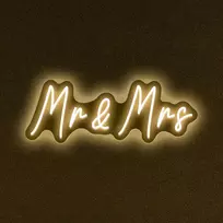Led Neoninis ženklas „mr & Mrs“ – romantiška sienos dekoracija