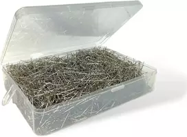 500g Itin smulkios adatos 0,5 mm x 35 mm su plastikiniu dėklu tekstilei, šilkui