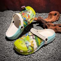 Cool Cartoon Graffiti Clogs – Unisex Couple Beach Sandals, Soft Sole Breathable Hollow Shoes 3-XXL white