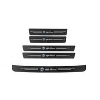 60X7CM Anglies Pluošto Automobilio Durų Slenksčio Apsauginė Lipdukas Skirta Alfa Romeo Giulietta Mito Giulia Stelvio Brera 147 156 159