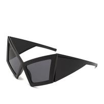 Luxury shield punk women sunglasses oversized cat eye windproof UV400 lenses fashion runway show frames exaggerated modern High Quality black