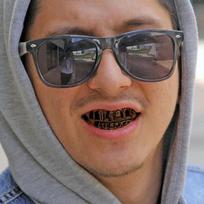 SHOP-STORY - Hip Hop stiliaus dantų rinkinys Grillz - Juodas juoda