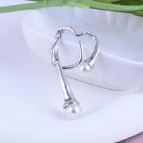 Adjustable Irregular Pearl Ear Cuff for Women - No Piercing Needed, Cold Style Cartilage Clip Earrings sidabras