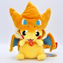 Pikachu vaidmenų žaidimo pliušinis žaislas, 23 cm — Pikachu, Charizard, Pichu ir Regigigas, su apsiaustais ir kepuraitėmis, transformuojami minkšti žaislai Orange