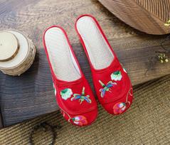 Retro kinų stiliaus uždarų pirštų siuvinėti šlepetės moterims - Pavasario/Vasaros patalpų ir lauko dėvėjimui Size 39 red