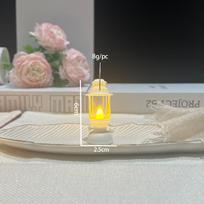 6cm Mini LED Retro Šviečiantis Ponis Žibintas Imituojantis Žvakės Šviesą Lėlių Namelio Aksesuarams Miniatiūrinė Lempa Lėlių Namų Dekoracija Žaislas gray