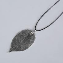 Fashion Unique Natural Real Leaf Choker Pendant Necklace For Women True Leaves Shape Filigree Wedding Necklace Jewelry Gift gray