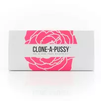 Clone A Willy Clone-A-Pussy intymios srities liejimo rinkinys, ryškiai rožinis