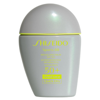 Shiseido Sports BB kremas su apsauga nuo saulės SPF50+, Light, 30 ml