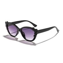 Colorful Cat Eye Sunglasses: Adorable Sticker Round Frame, Gradient Tint Glasses, Trendy eyewear juoda