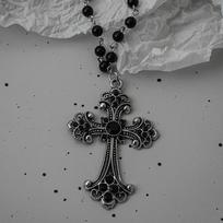 Gothic Bat Cross Dark Pendant Necklace Set, Y2K Personalized Thorn Love Black Bead Stacked Necklace Set, Suitable as Halloween G gray