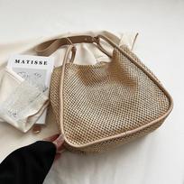 Woven Straw Tote Bag Large Capacity Shoulder Bag Casual Handbag Lightweight Durable Summer Beach Bag for Women beige