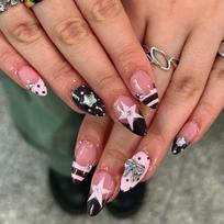 24pcs Pink Press on Nails with Polka Dot Pattern Design Almond Full Cover Nail Tips Acrylic French False Nail Simple Fake Nail