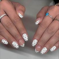 24pcs Pink Press on Nails with Polka Dot Pattern Design Almond Full Cover Nail Tips Acrylic French False Nail Simple Fake Nail gray
