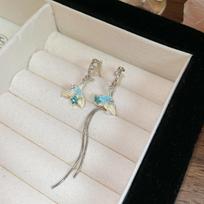 Silver Needle Diamond Pearl Fish Tail Tassel Earrings Summer Holiday Style Exquisite Versatile Earrings Fresh and Sweet Earrings Women beige