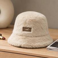 Autumn and winter solid color hat big head circumference women's high-end warm bucket hat high-quality plush washbasin hat One size fits all white