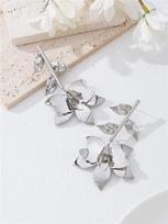 Retro Premium Metal Flower Earrings Are Suitable For Women'S Daily Party Beach Vacation Wear