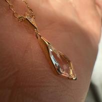 Celebrity Style Sparkling Natural White Crystal Drop Necklace Women Gold Rhombus Necklace brown