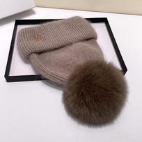Hat Soft Real fox Fur Pom Poms Ball Skullies Beanies Keep Warm Winter Hat for Women Girls Wool Hat Outdoor Knitted Cap Thick Female Cap One Size gray