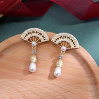Women Girls Baroque Vintage Rhinestone Pearl Cross Earrings Jewelry Retro Palace Pendant Chains Ear Rings Accessories For Lady gray