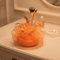 Fascinatorius Rankų darbo Tiulio Galvos Papuošalas su Plunksnomis Vintage Banketams, Nuotakoms Orange orange