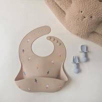 Soft & Waterproof Silicone Baby Bib - Food Catcher for Infants and Toddlers beige