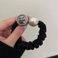 Low-ball hair ornaments, pearls, high-end headbands, women's high-end letter hair ropes to tie hair, rubber bands, hair ties, headbands black