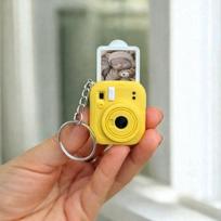 Personalized Mini Instax Camera Keychain With Custom Photo Slot Cute Design For Couple Anniversary Gifts Bag Decoration A62 yellow