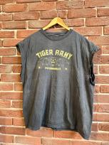 Vintage 00s Tiger Army Psychobilly Distressed Punk Band Tee L Black XXXXL gray